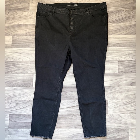Old Navy Denim - Old Navy Extra High‑Rise Rockstar Super Skinny Jeans | Black | Size 26
